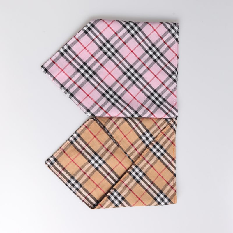 Rosa bandana skjerf til hund - Medium