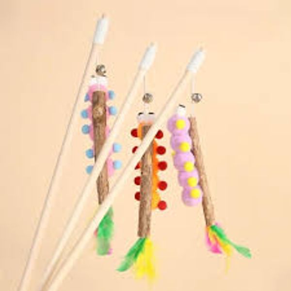 Hovedbilde Katteleke caterpillar teasing stick