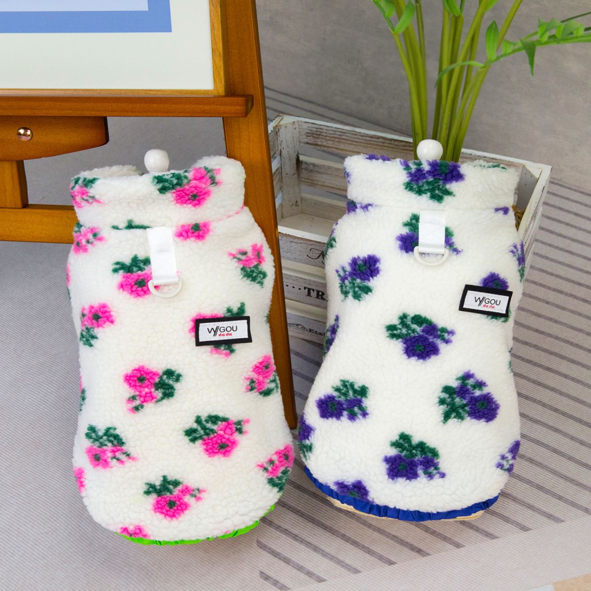 Teddy hundevest med blomster - Rosa