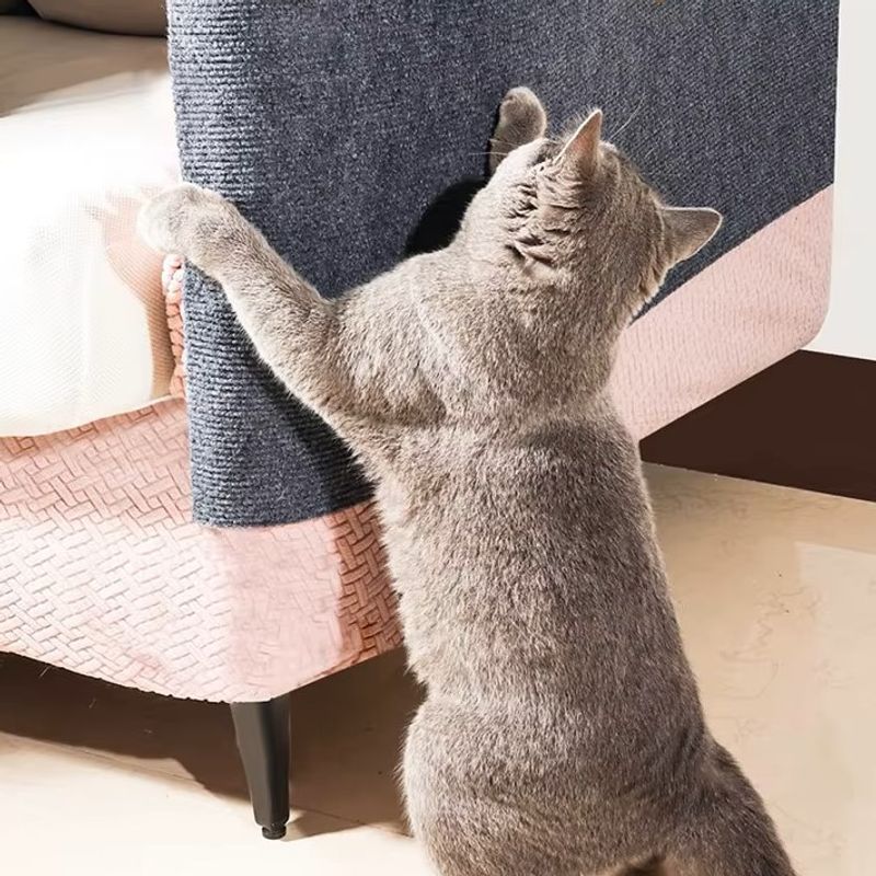 Grå Klorematte til katt - Selvklebende sofabeskytter